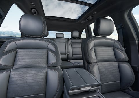 The spacious second row and available panoramic Vista Roof® is shown. | Bill Knight Lincoln in Tulsa OK