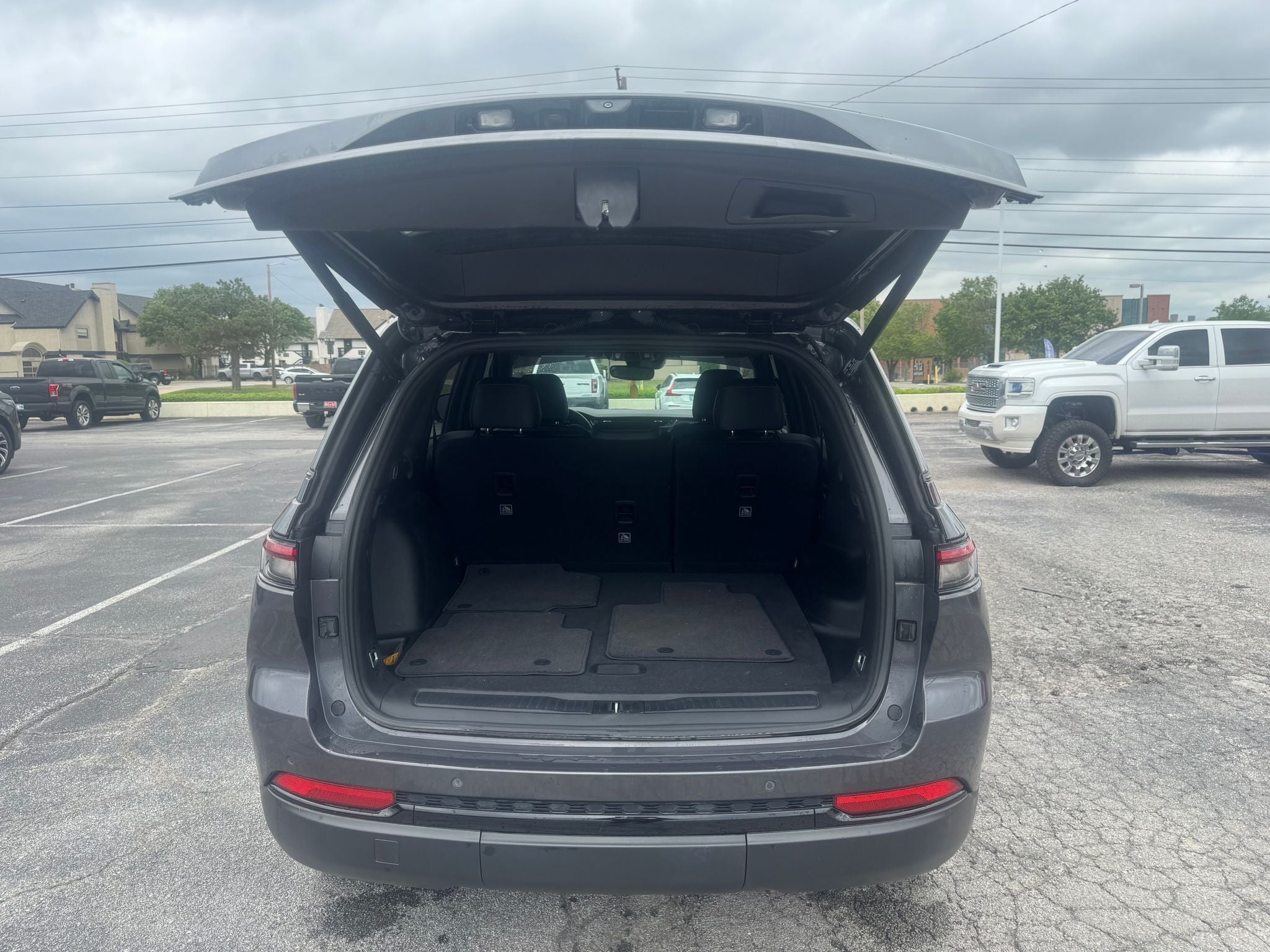 2024 Jeep Grand Cherokee Altitude X