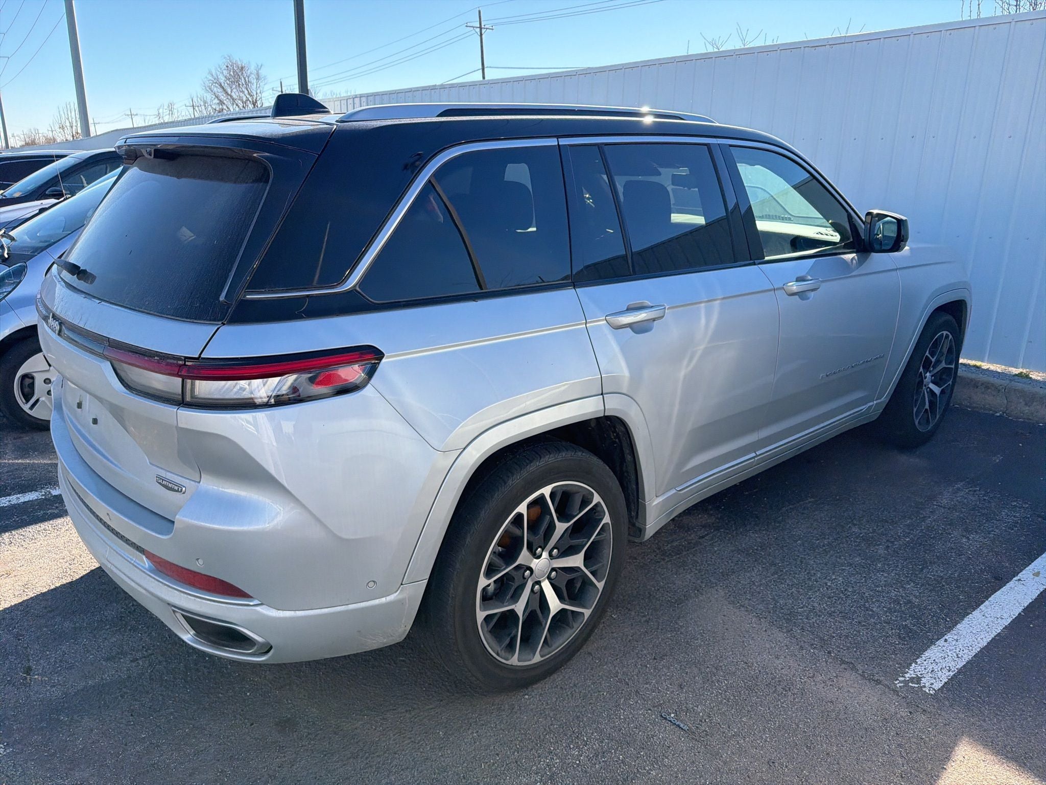 2022 Jeep Grand Cherokee Summit