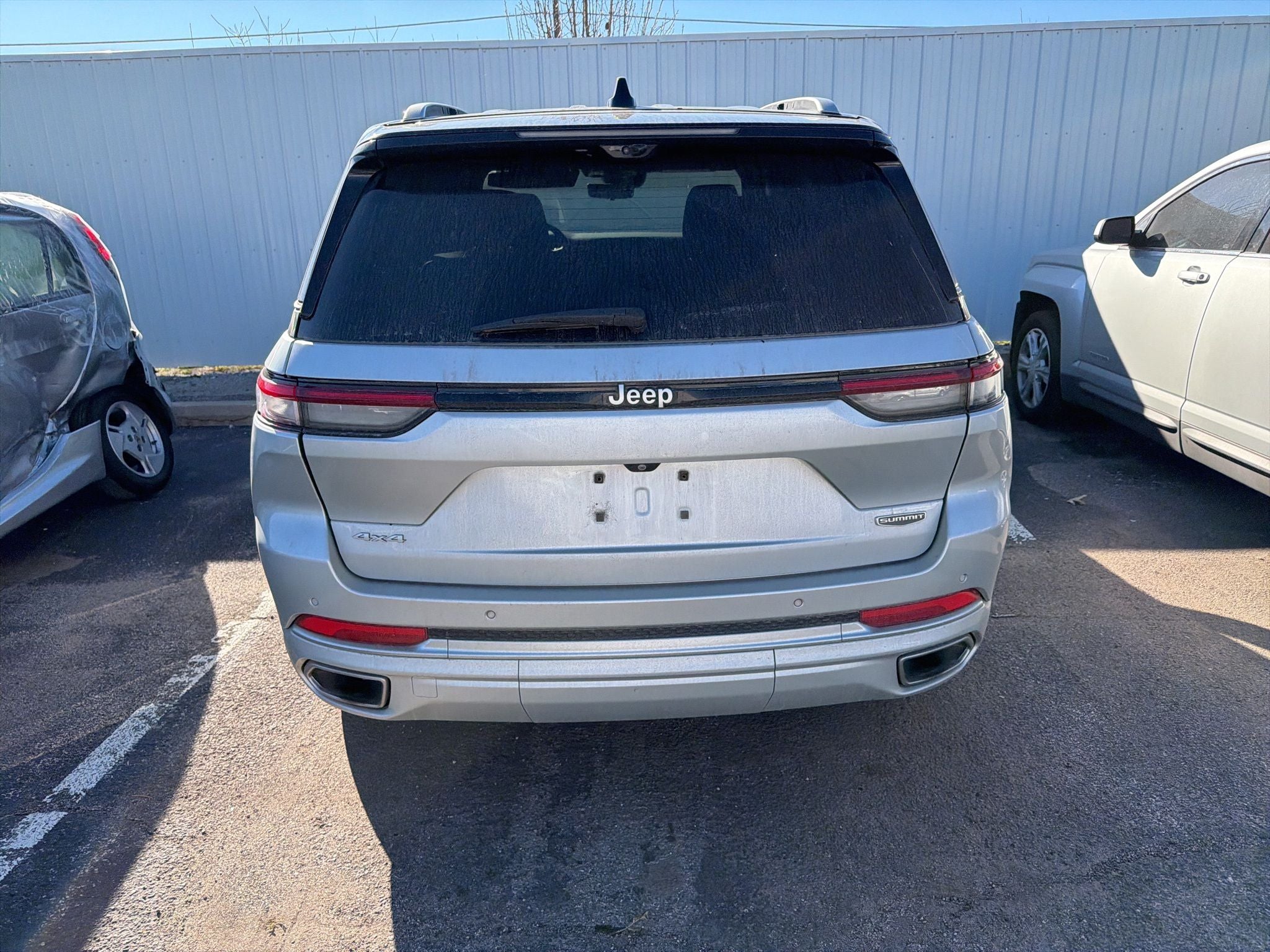 2022 Jeep Grand Cherokee Summit