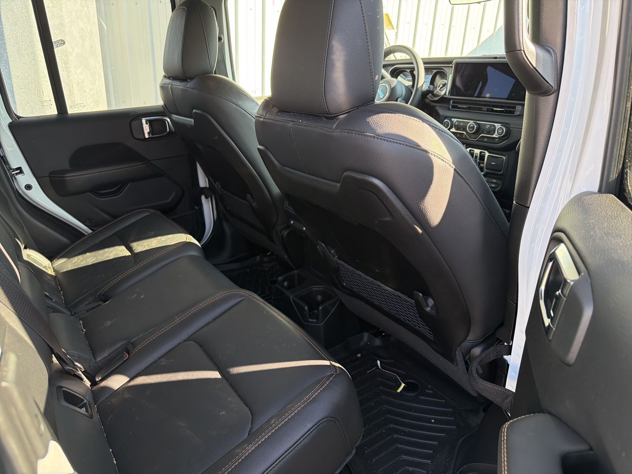 2025 Jeep Gladiator High Tide