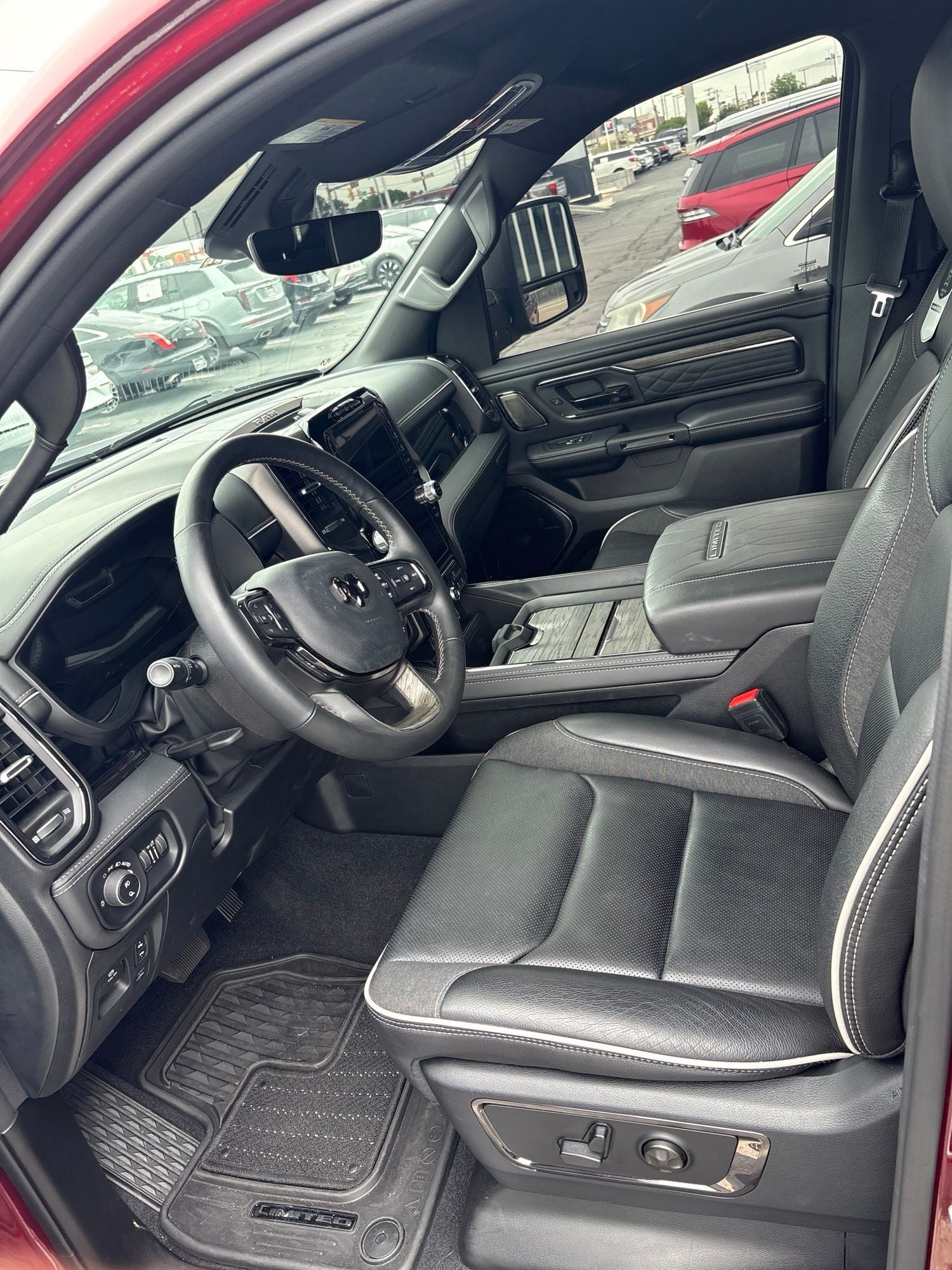 2025 RAM 1500 Limited
