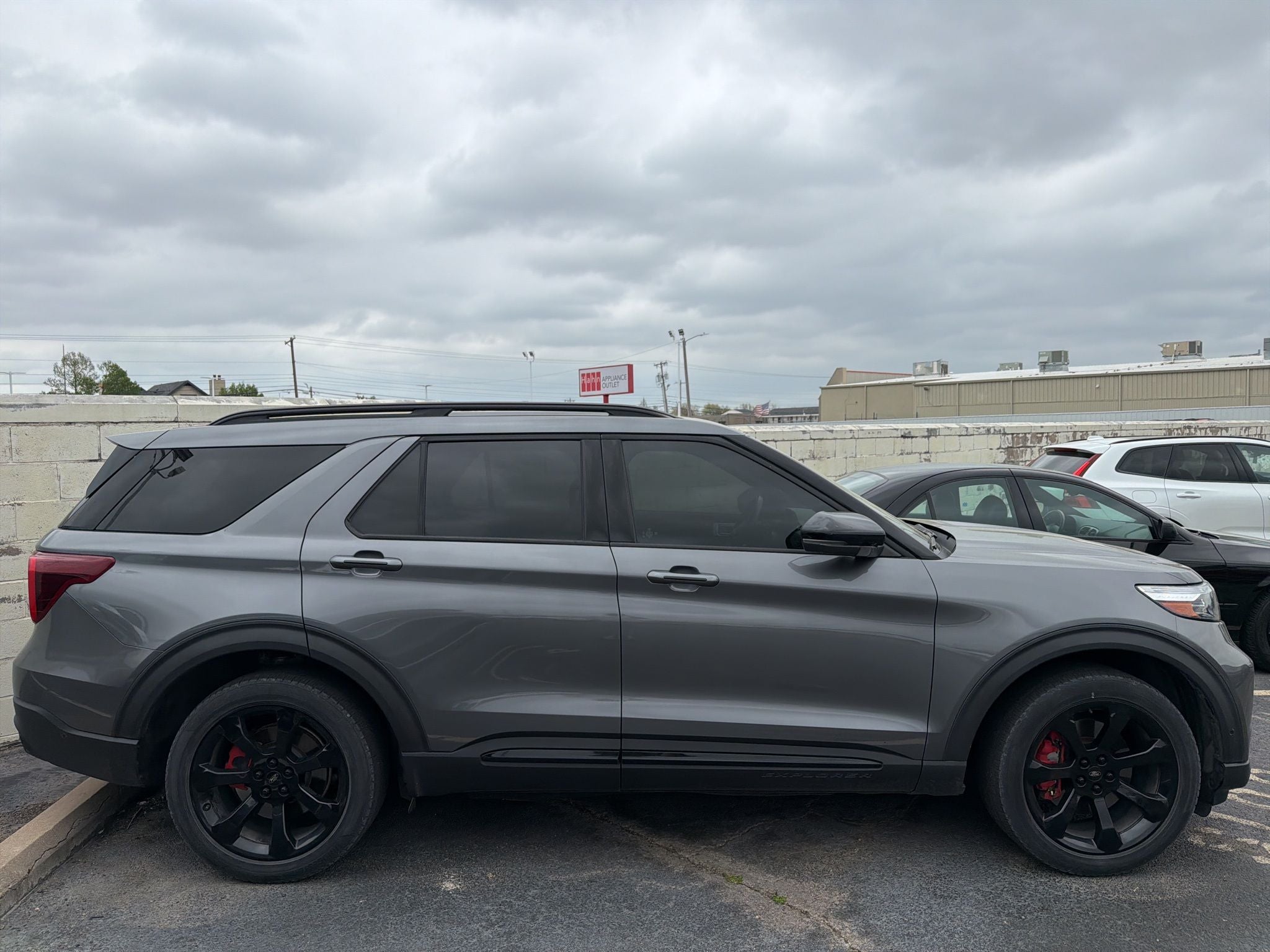 2021 Ford Explorer ST