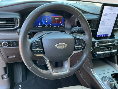 2023 Ford Explorer Platinum