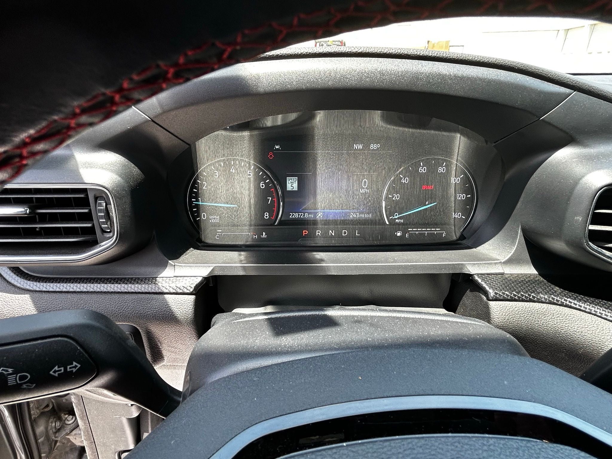 2024 Ford Explorer ST-Line