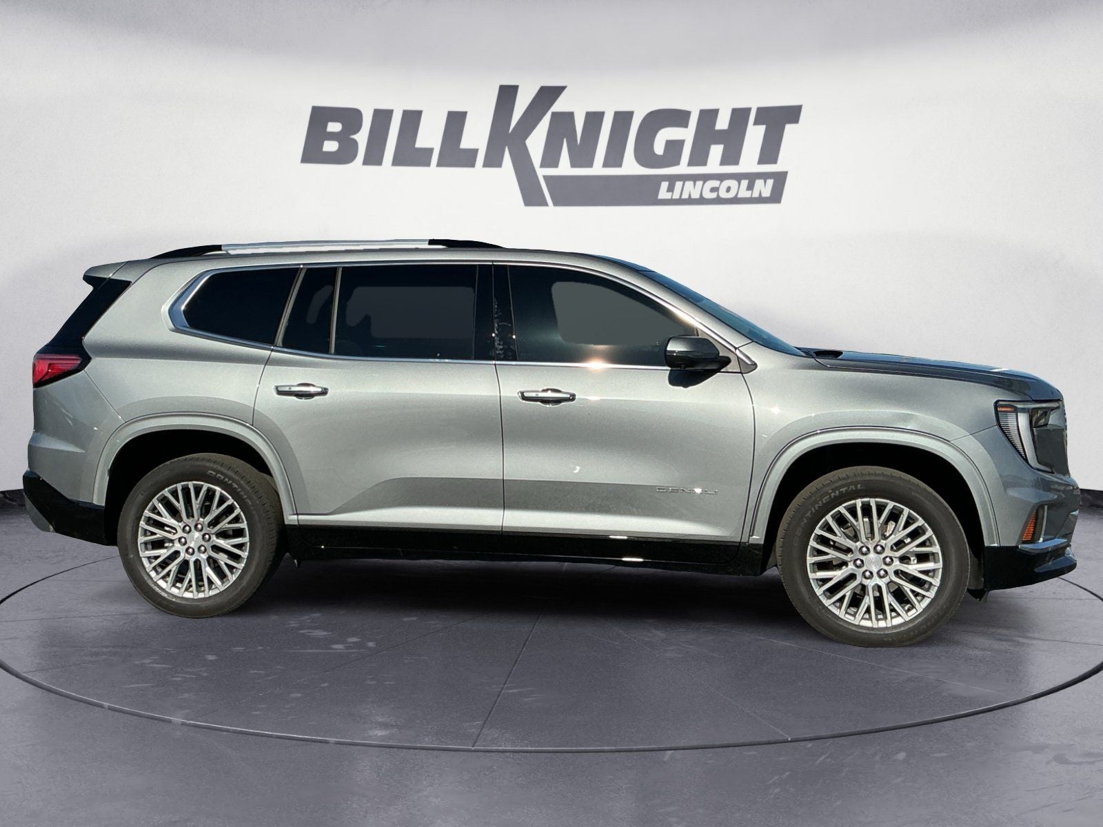 2025 GMC Acadia Denali