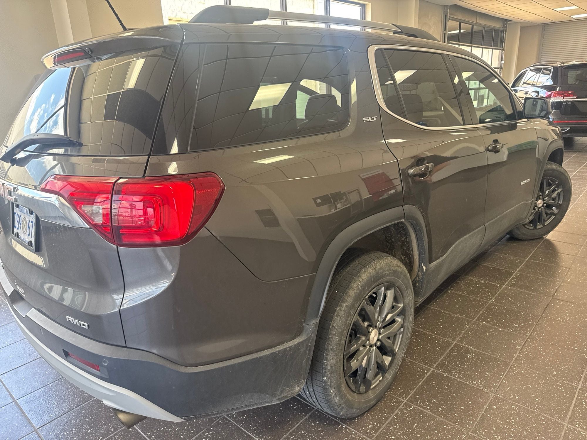 2019 GMC Acadia SLT-1