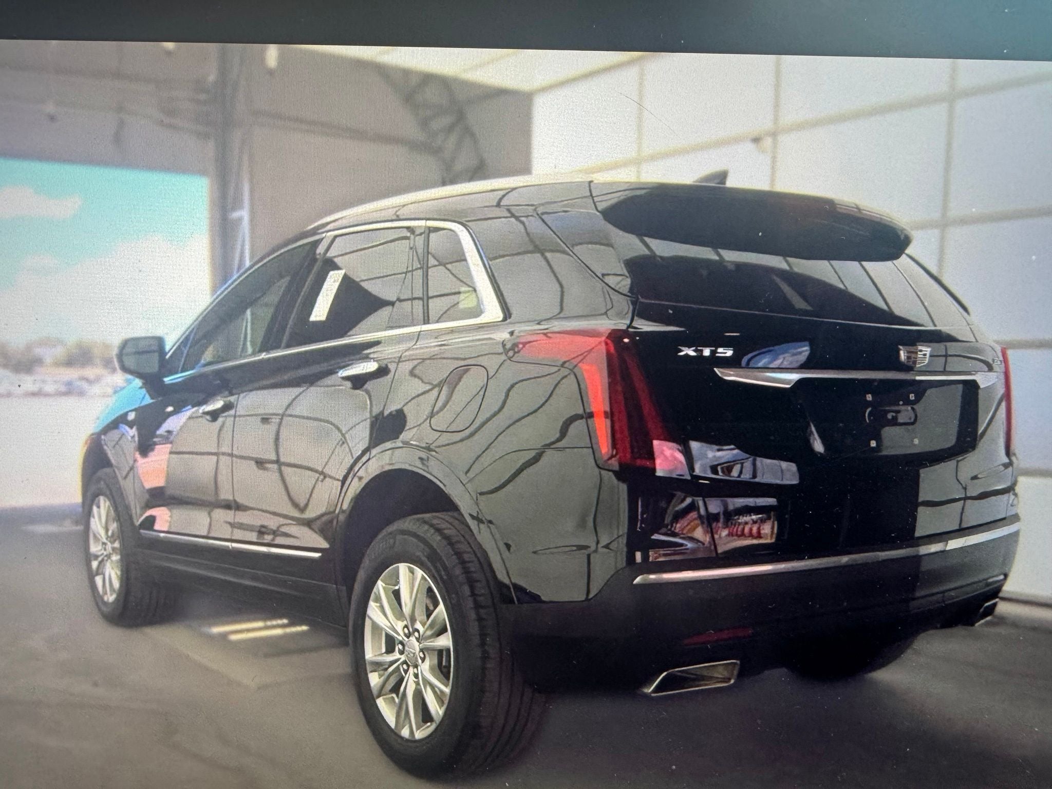 2023 Cadillac XT5 Luxury