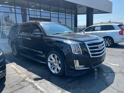 2017 Cadillac Escalade ESV Luxury