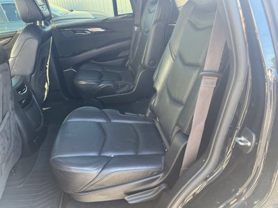 2015 Cadillac Escalade Platinum Edition