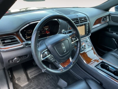 2017 Lincoln Continental Select
