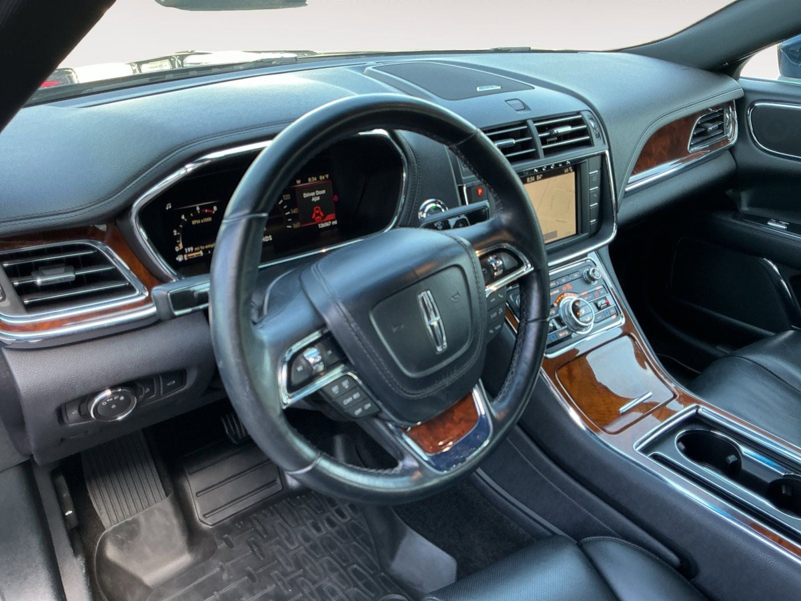 2017 Lincoln Continental Select