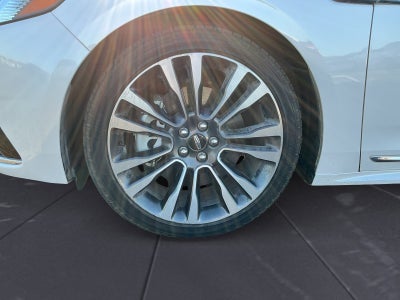 2017 Lincoln Continental Select