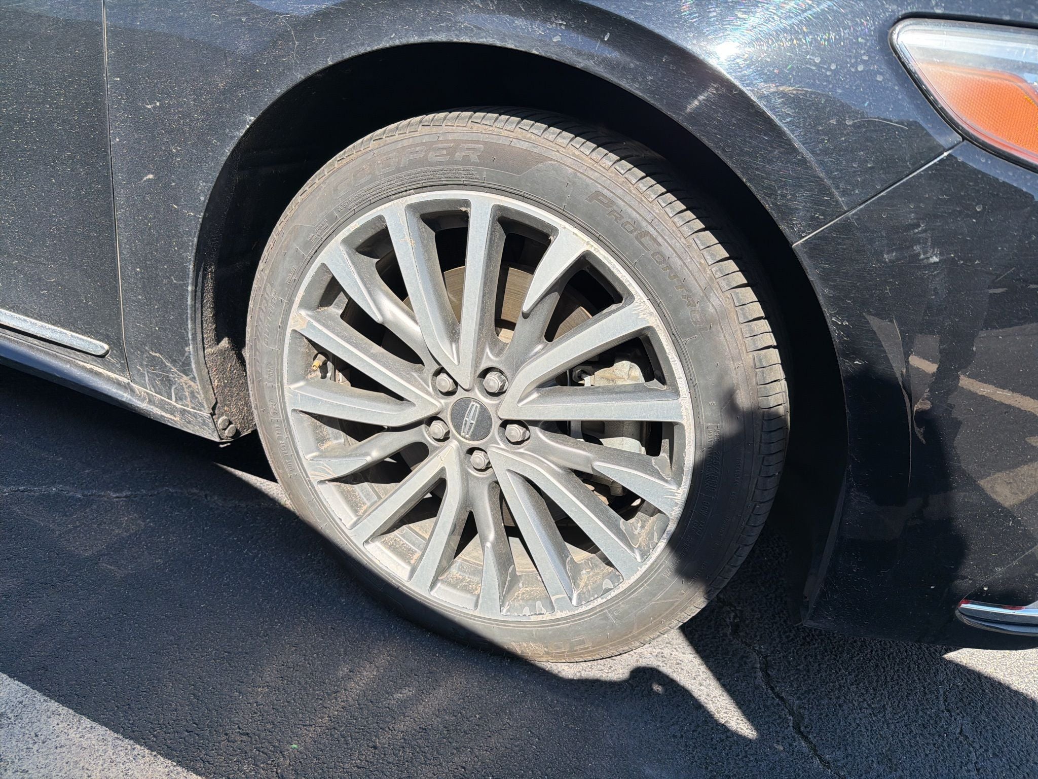 2017 Lincoln Continental Select