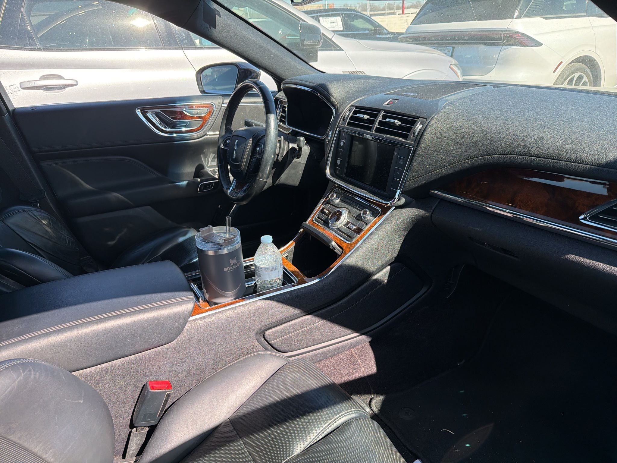 2017 Lincoln Continental Select