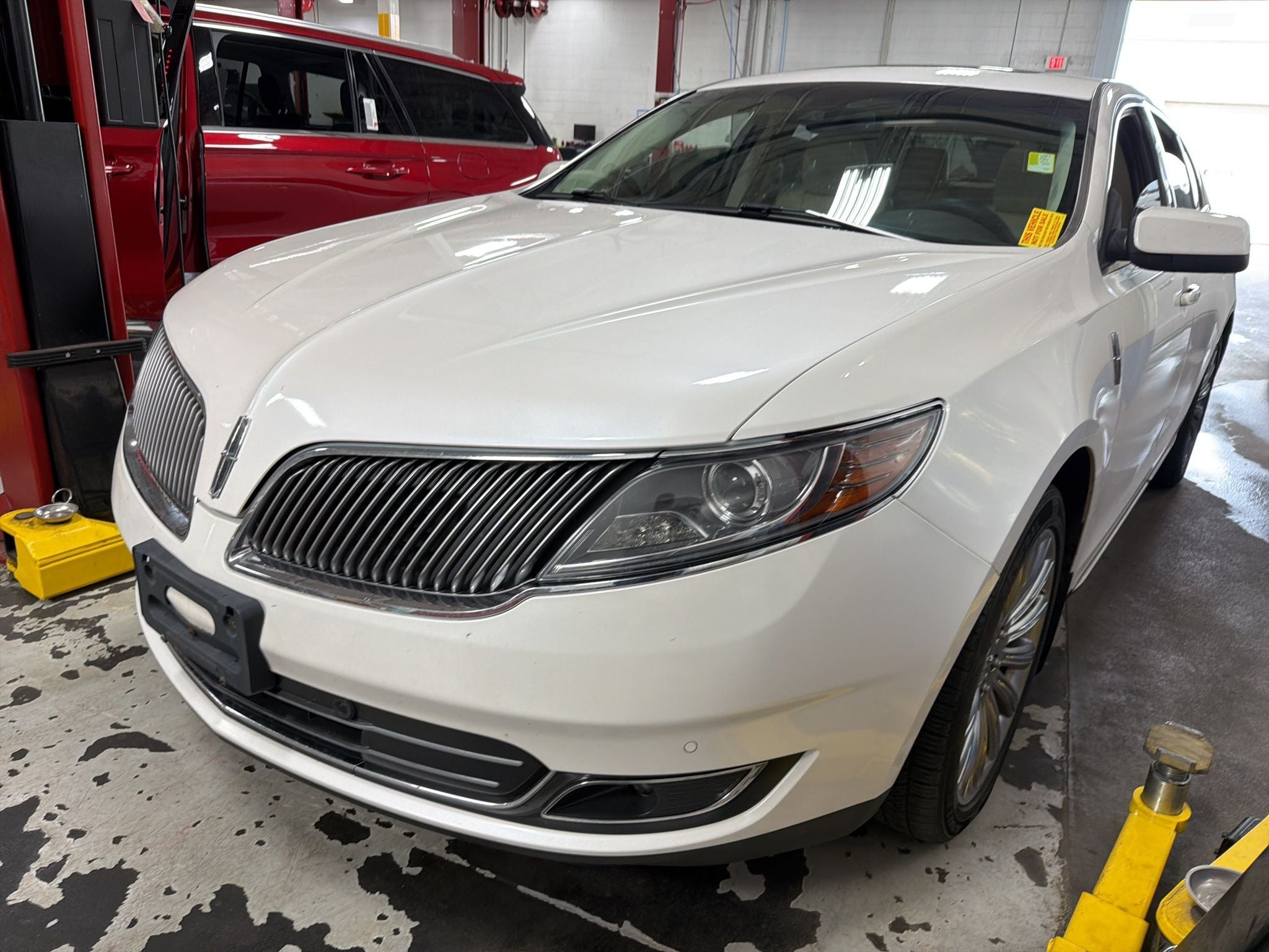 2013 Lincoln MKS Base