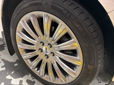 2013 Lincoln MKS Base