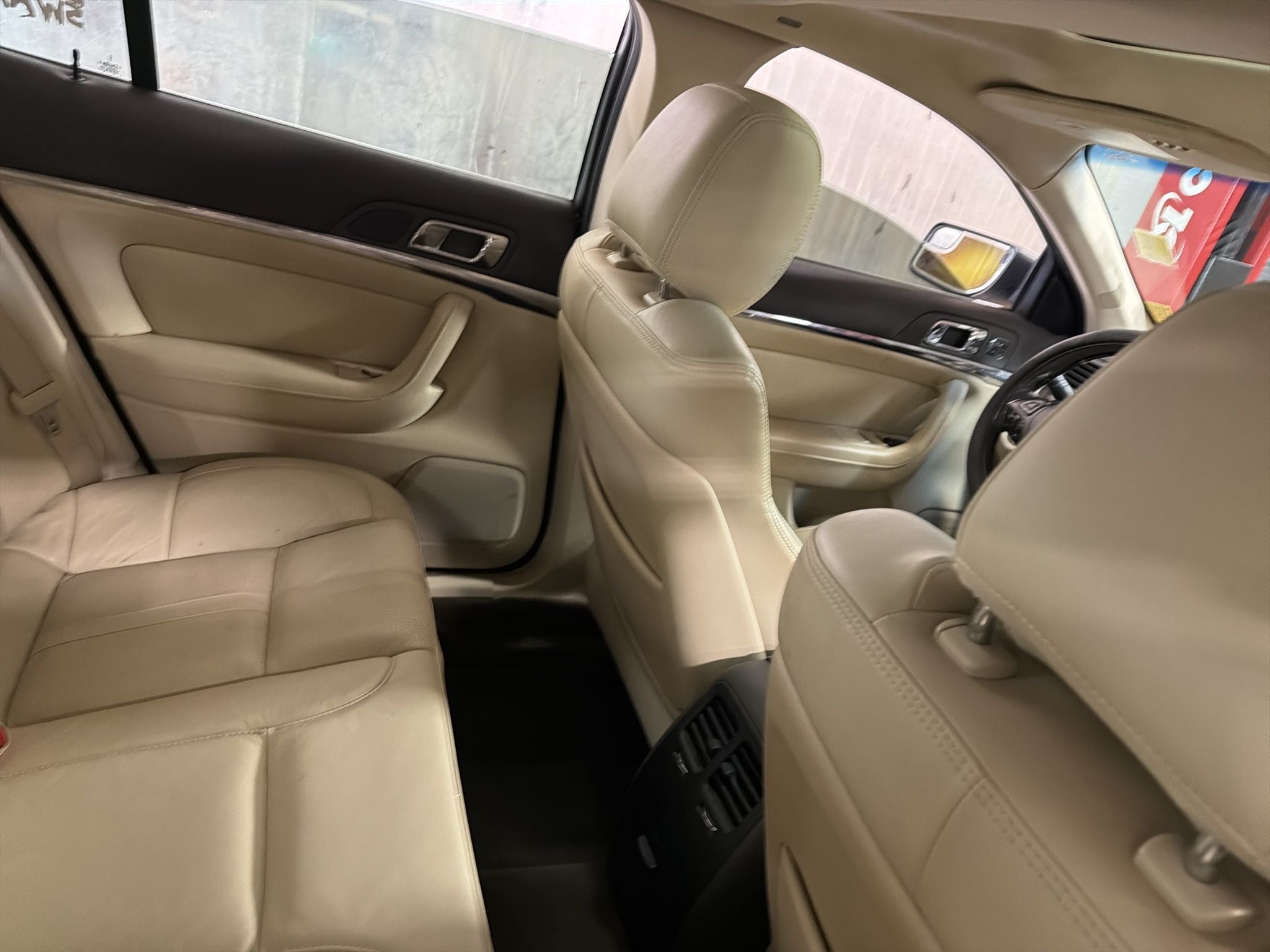 2013 Lincoln MKS Base