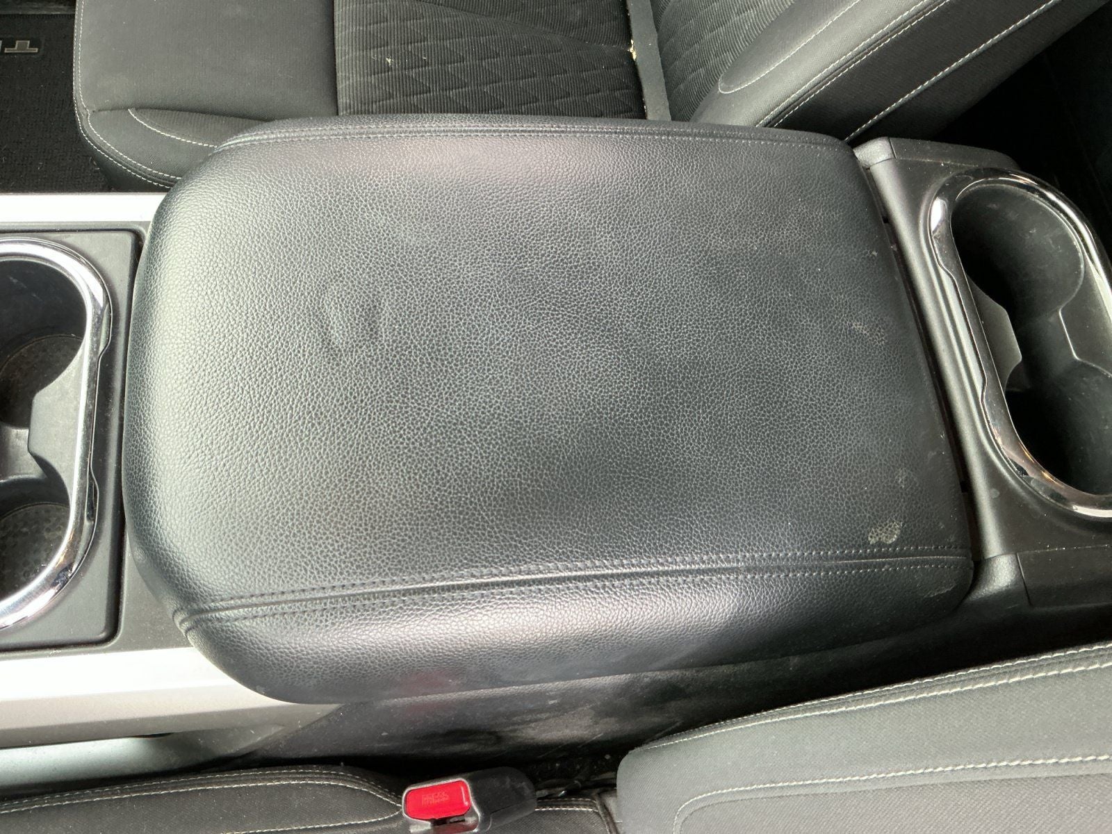 2019 Nissan Titan SV