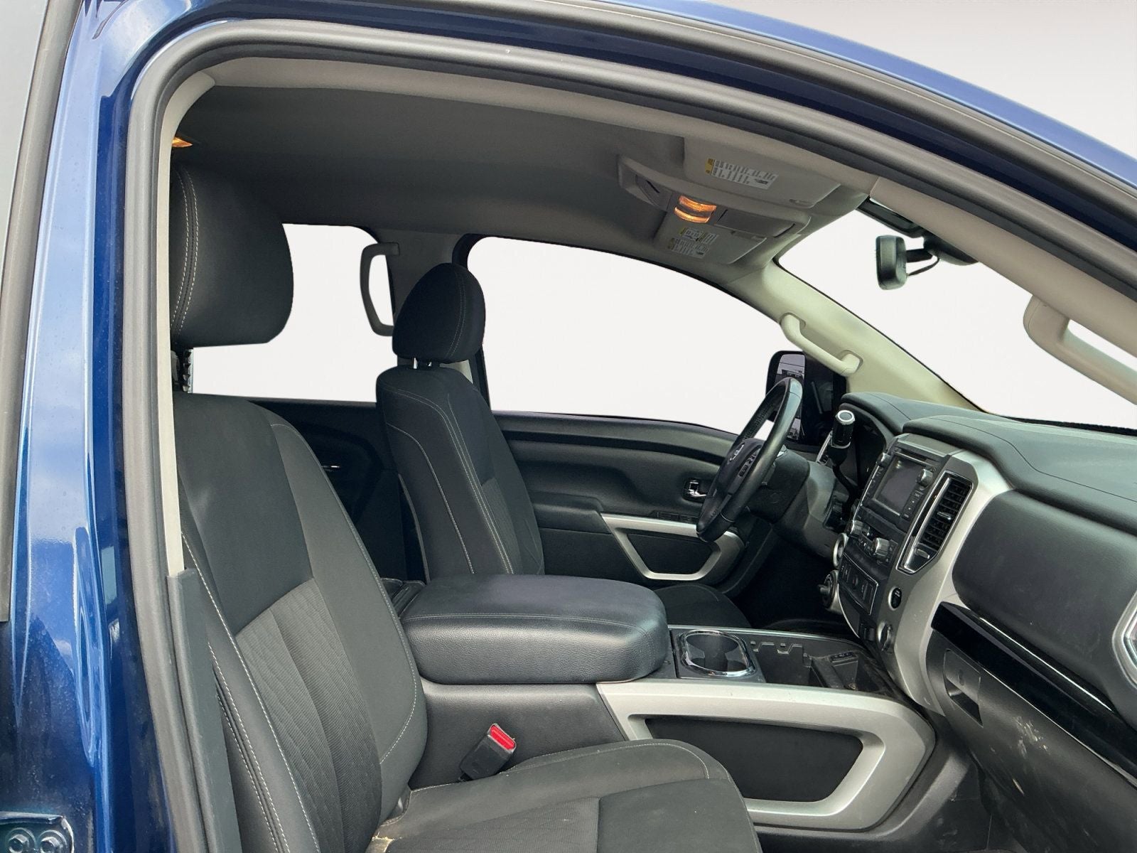 2019 Nissan Titan SV