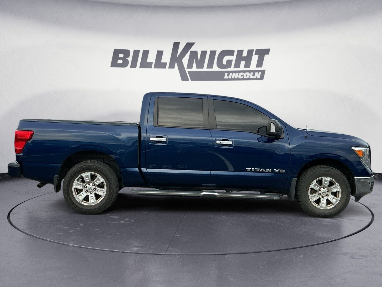 2019 Nissan Titan SV