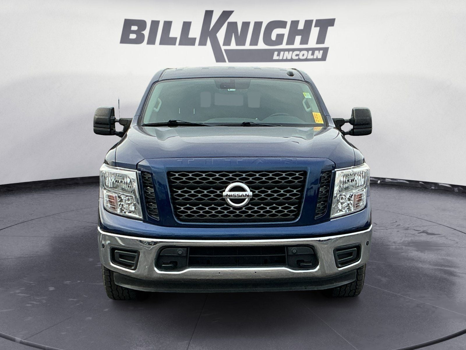 2019 Nissan Titan SV