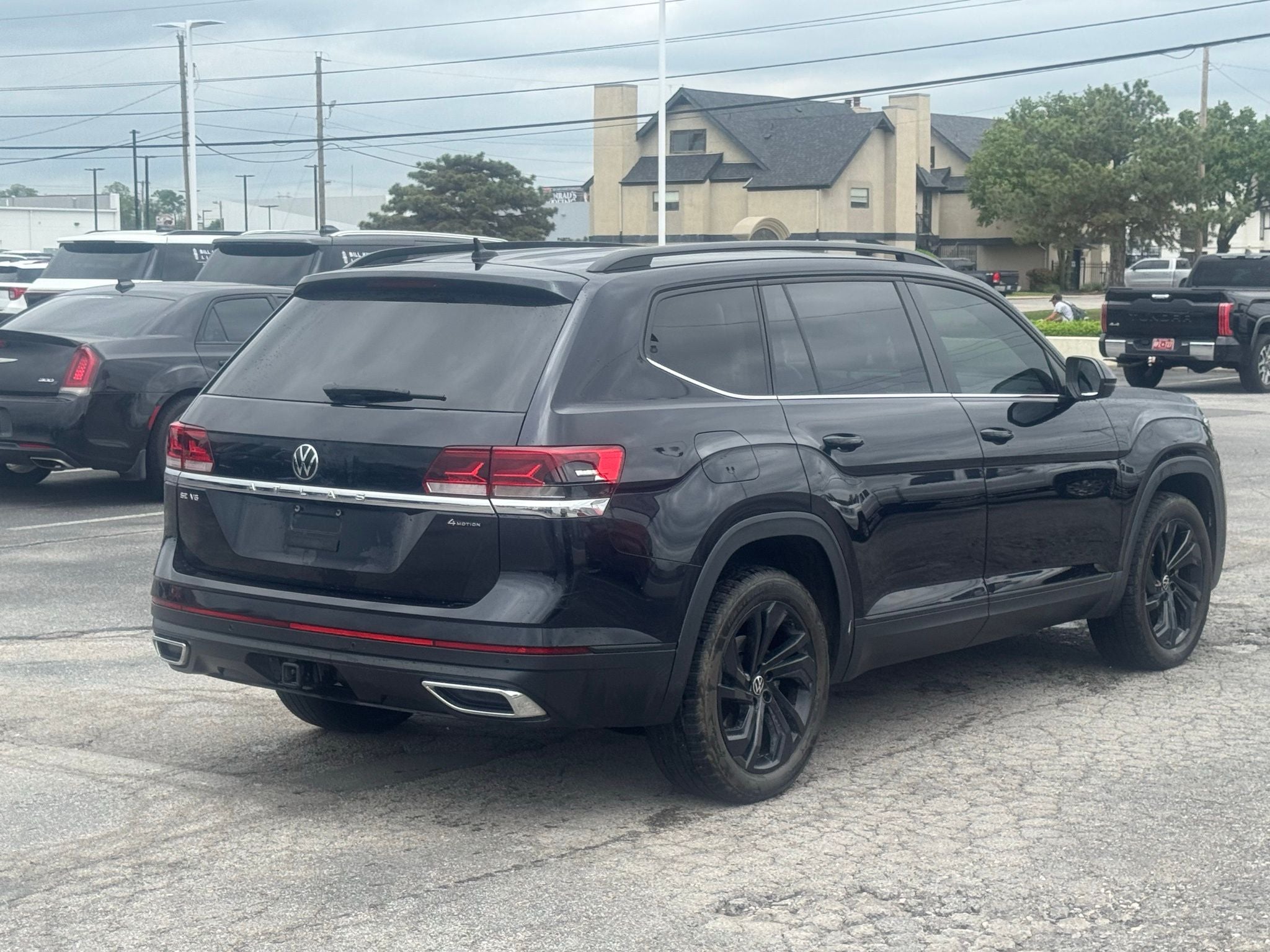 2023 Volkswagen Atlas 3.6L V6 SE w/Technology