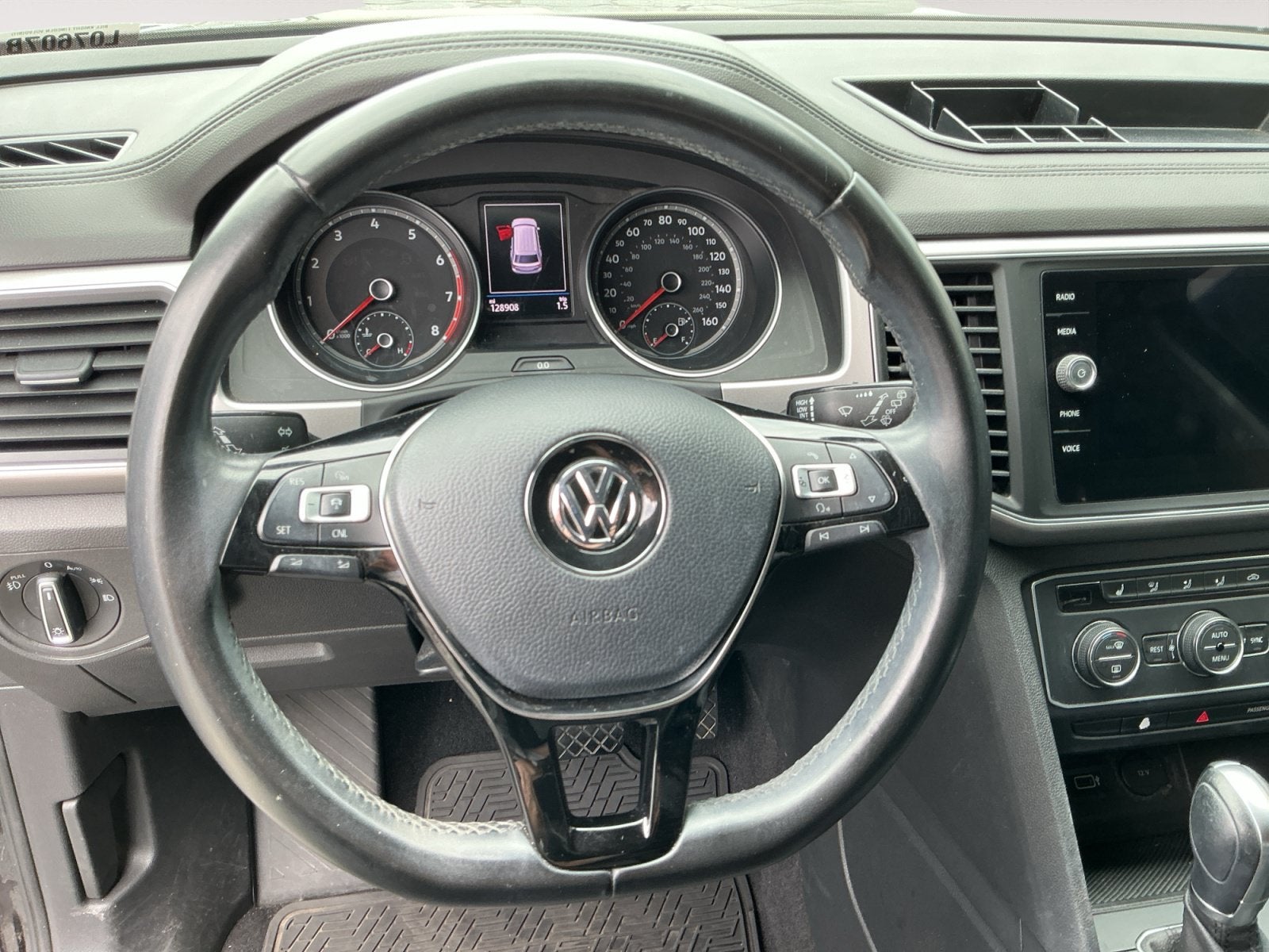 2018 Volkswagen Atlas 3.6L V6 SE w/Technology
