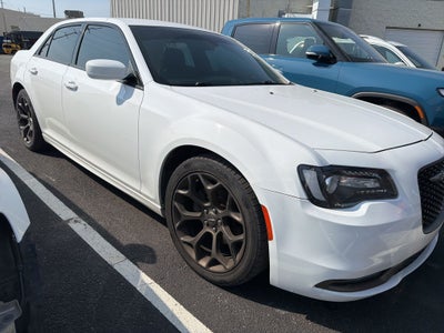 2018 Chrysler 300 S