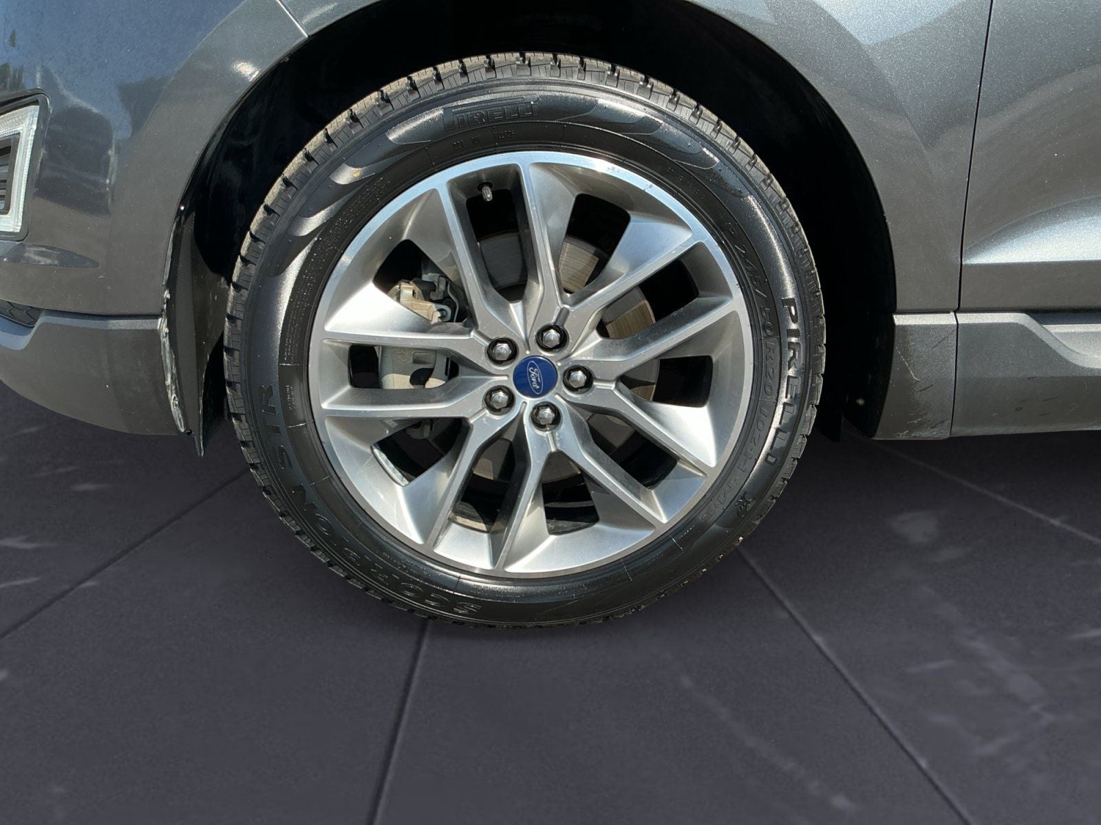 2018 Ford Edge Titanium