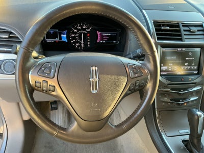 2013 Lincoln MKX Base