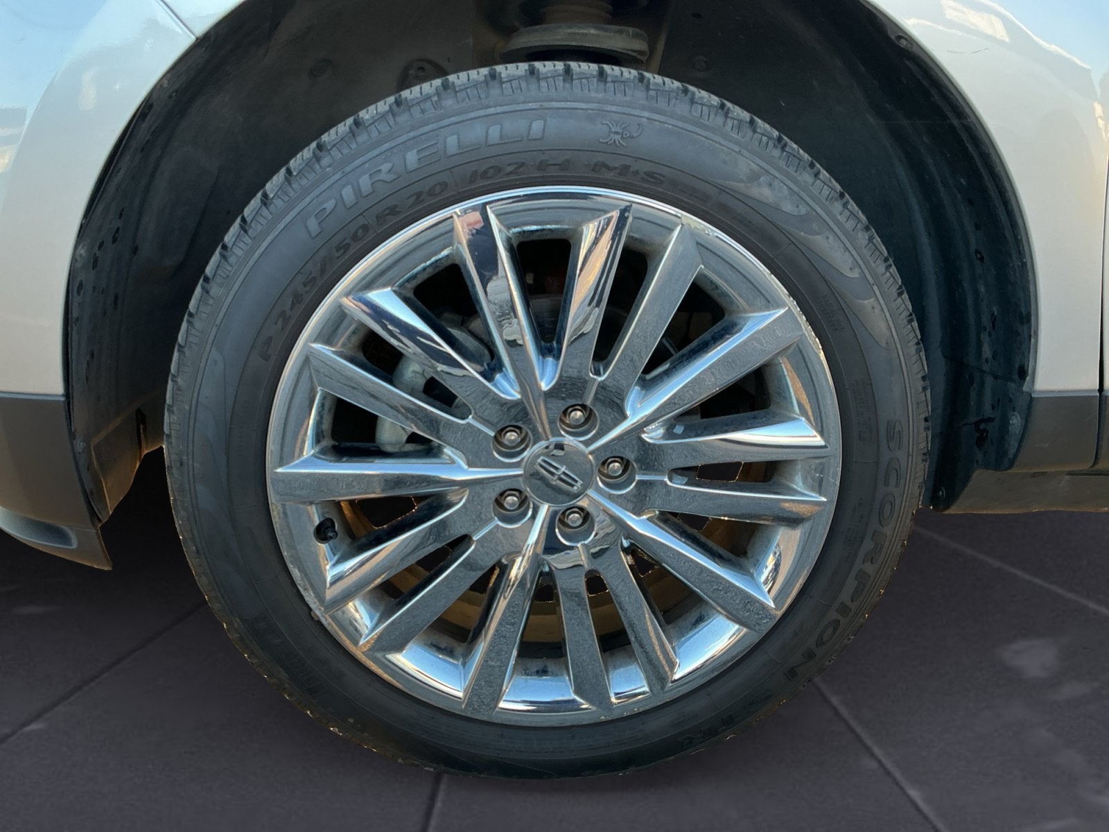 2013 Lincoln MKX Base