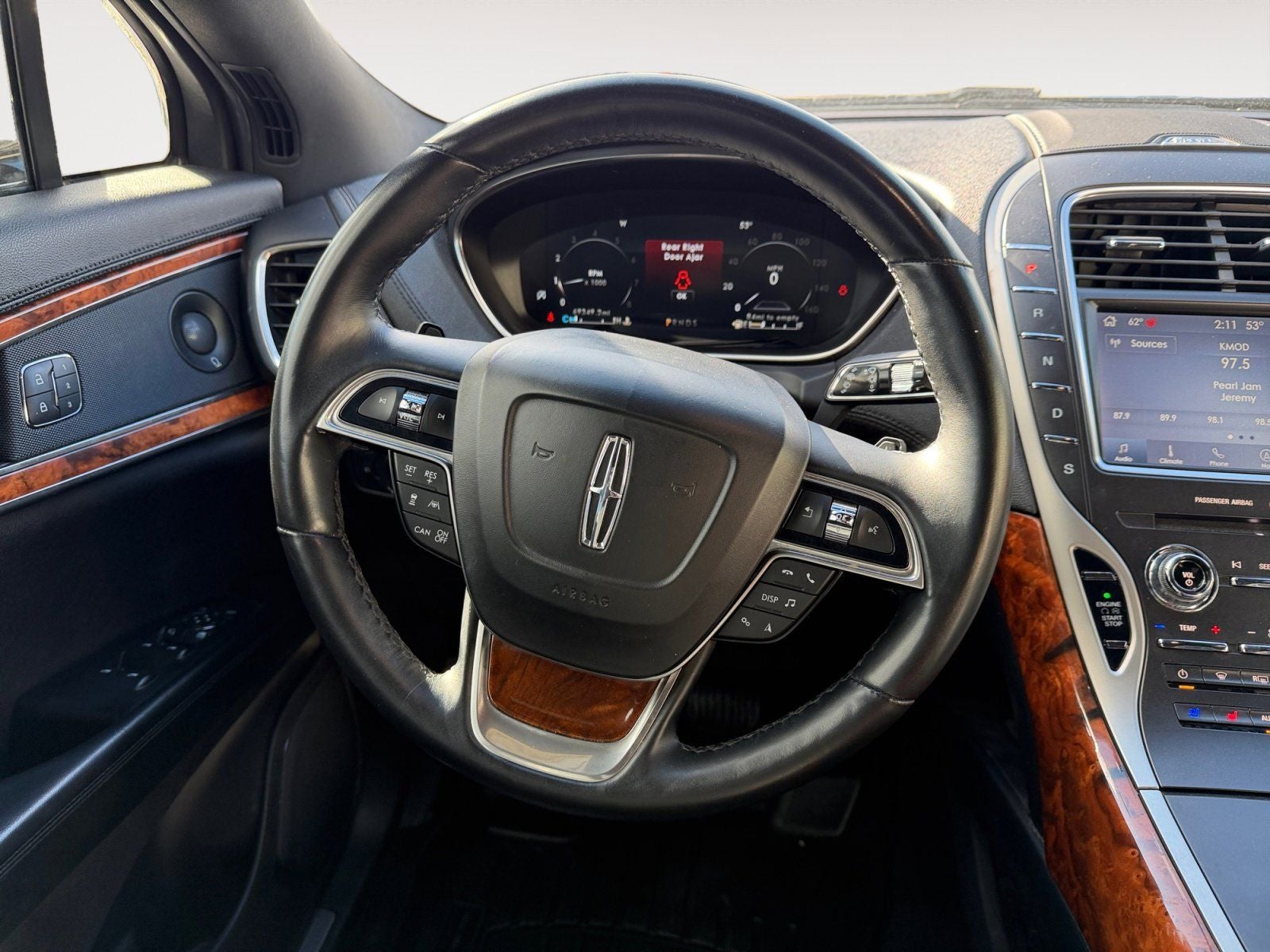 2020 Lincoln Nautilus Reserve