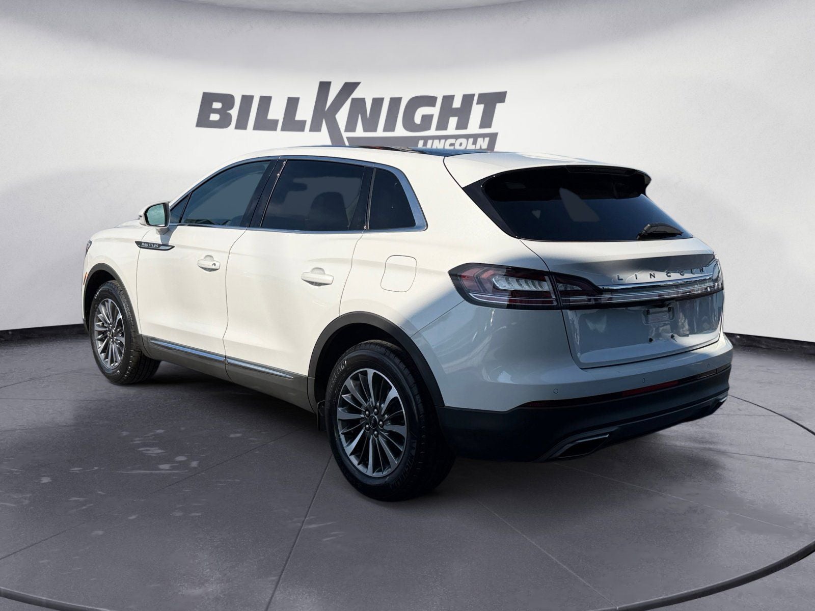 2021 Lincoln Nautilus Reserve