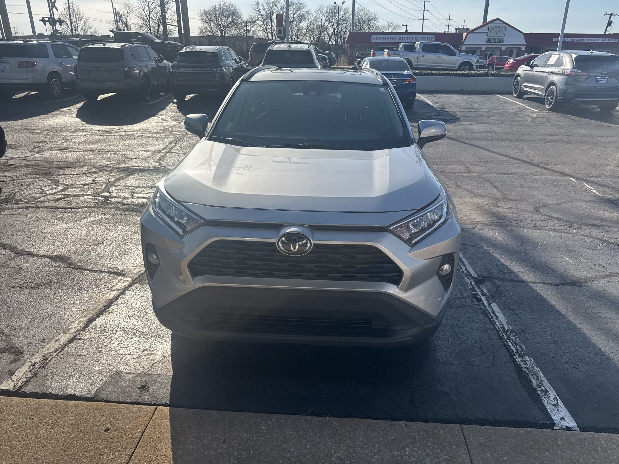 2021 Toyota RAV4 XLE