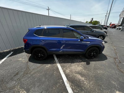 2024 Volkswagen Taos 1.5T SEL
