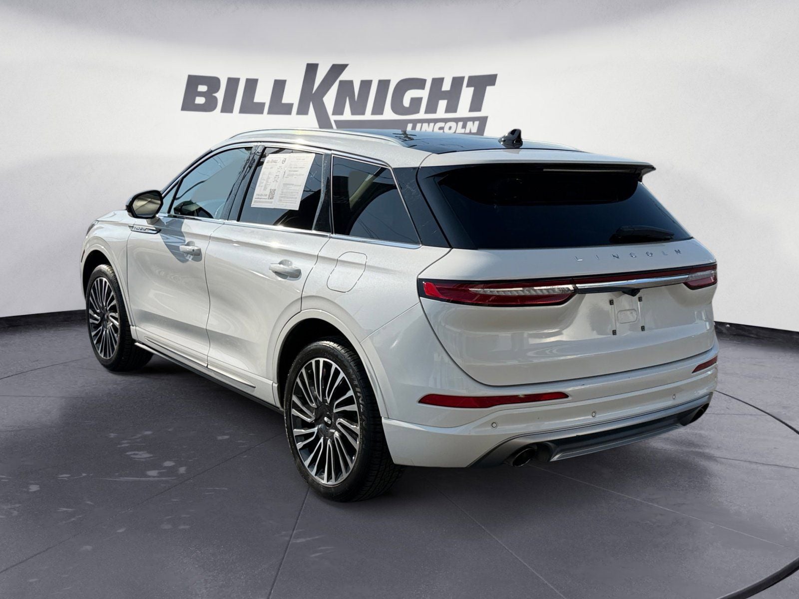 2022 Lincoln Corsair Standard