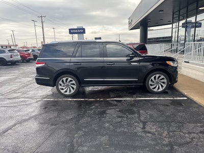 2024 Lincoln Navigator Reserve