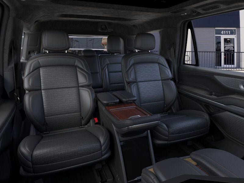 2025 Lincoln Navigator Black Label