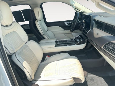 2023 Lincoln Navigator Black Label