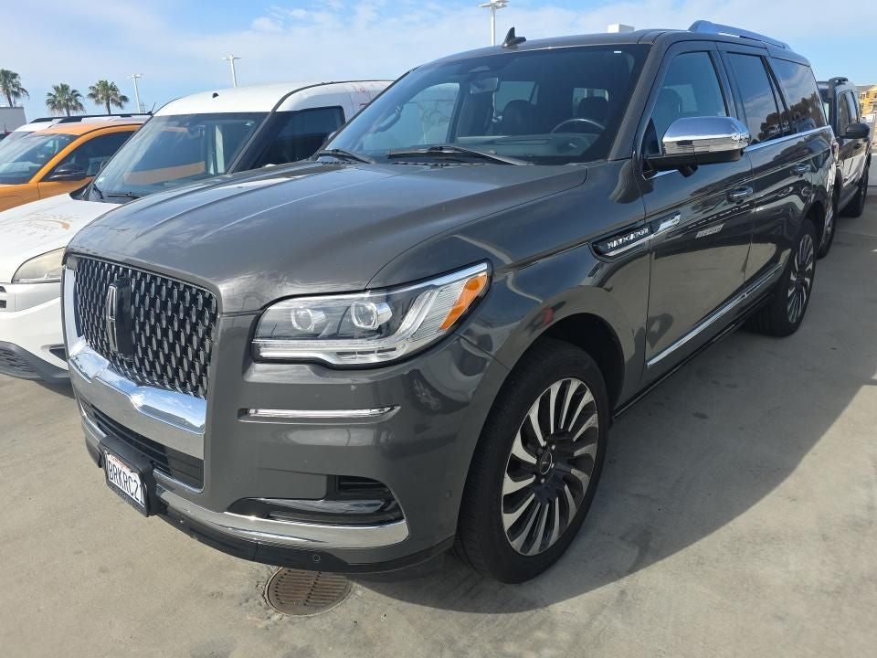 2022 Lincoln Navigator Black Label