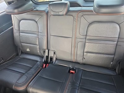 2022 Lincoln Navigator Black Label