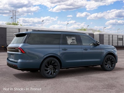 2027 Lincoln Navigator L Reserve
