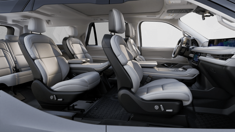 2025 Lincoln Navigator L Reserve