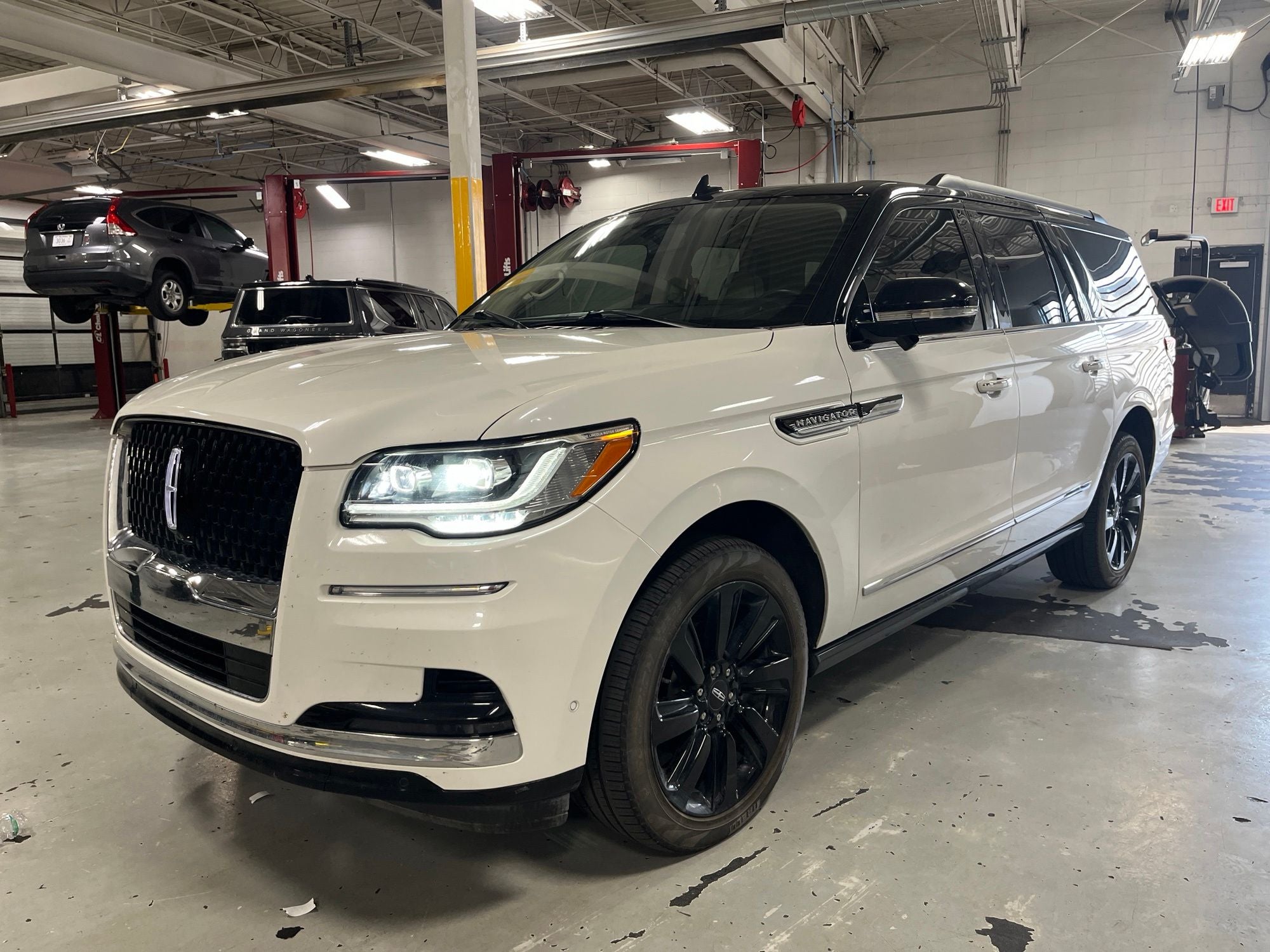 2023 Lincoln Navigator L Black Label