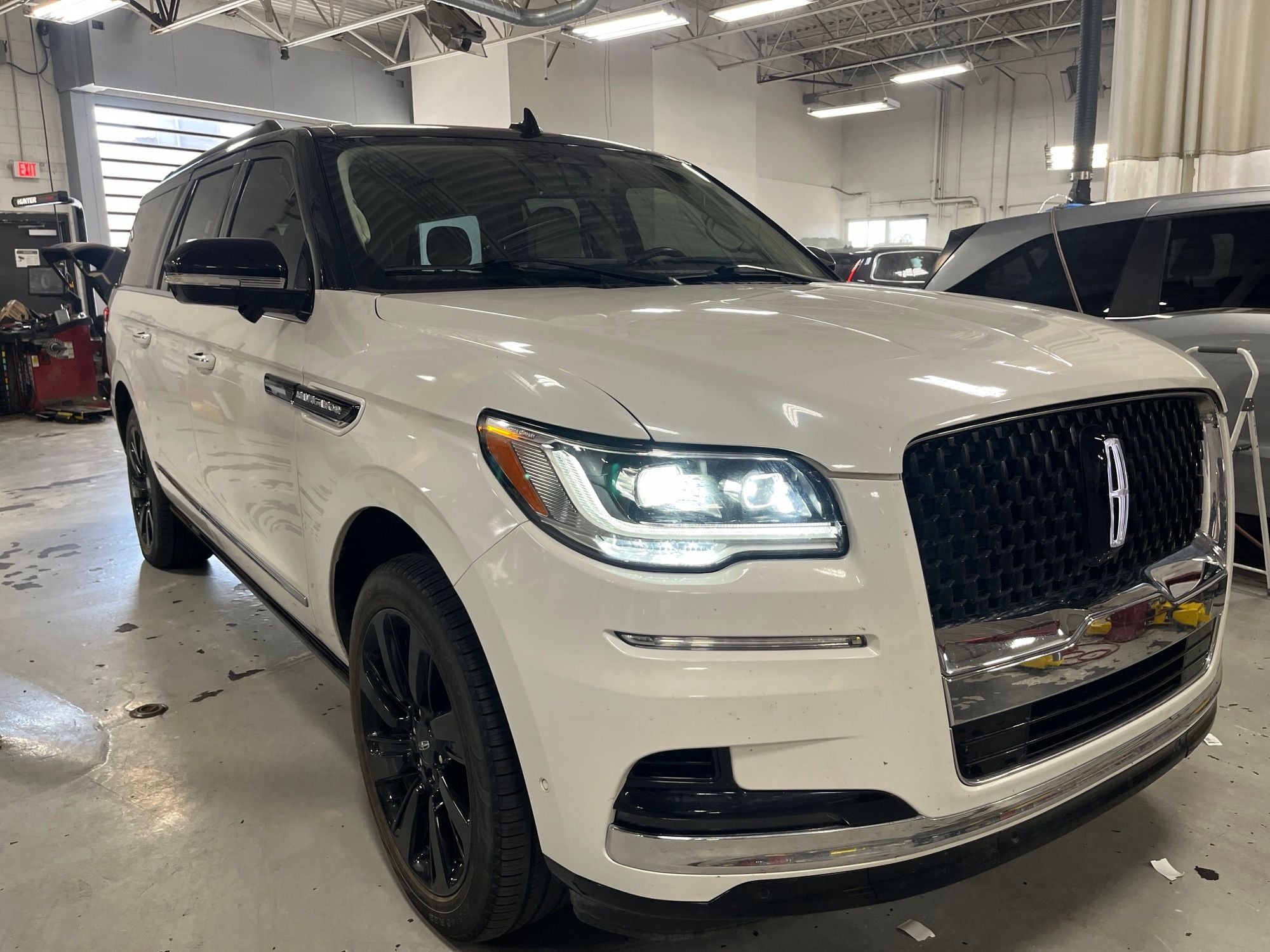 2023 Lincoln Navigator L Black Label
