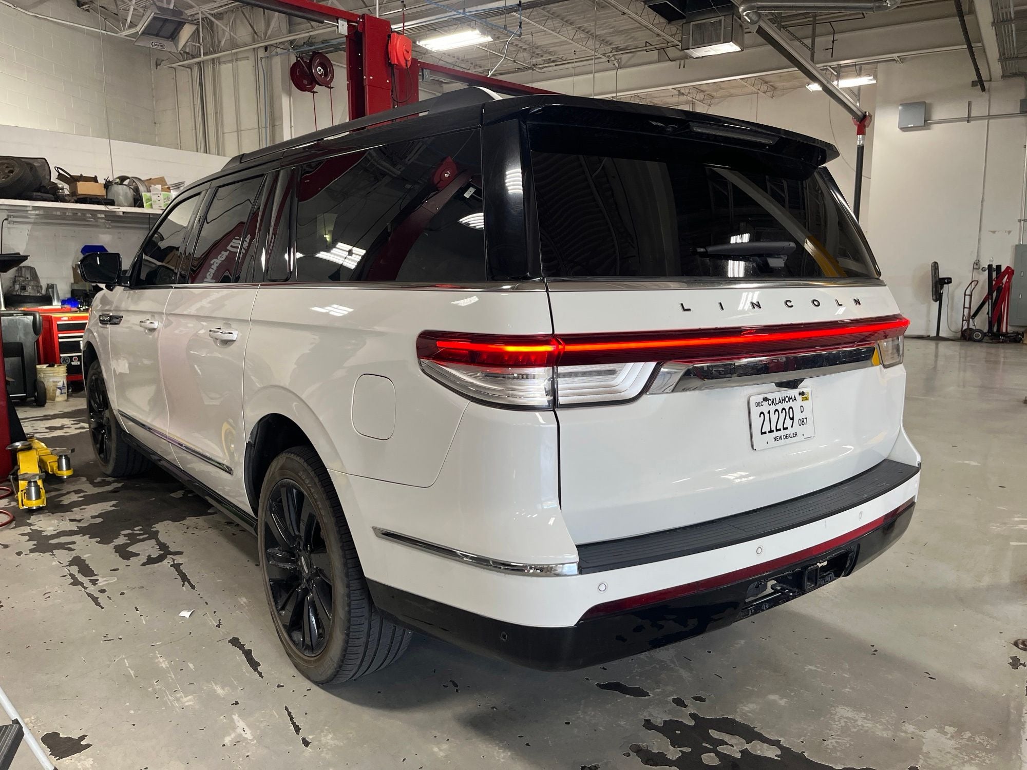 2023 Lincoln Navigator L Black Label