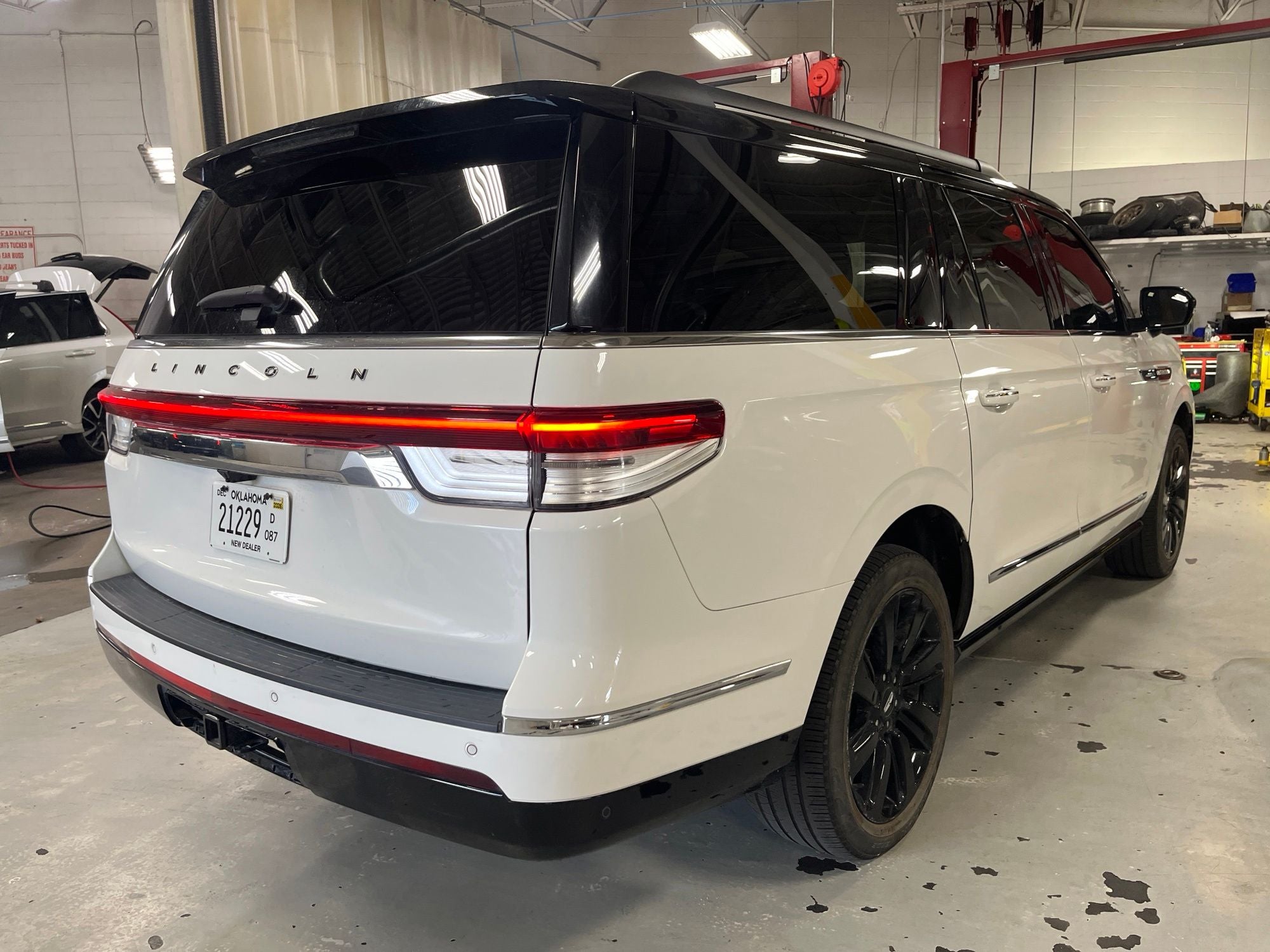 2023 Lincoln Navigator L Black Label