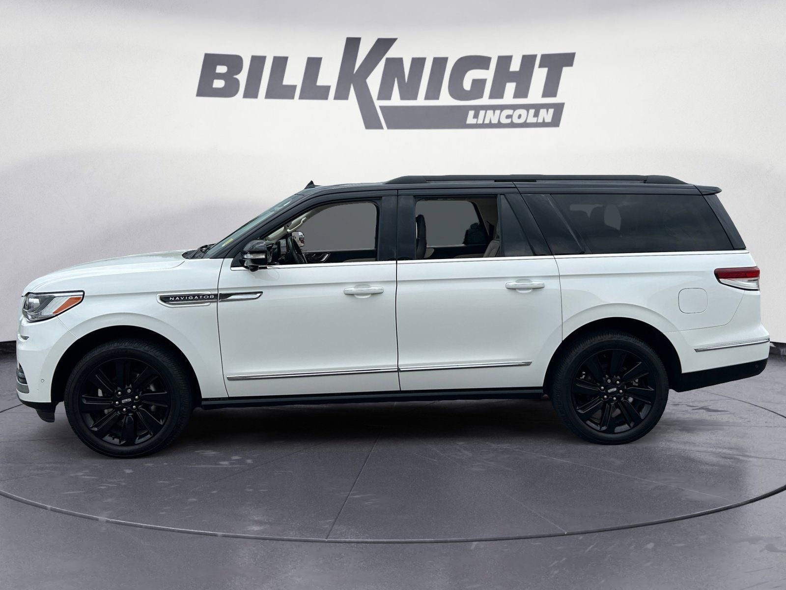 2022 Lincoln Navigator L Black Label