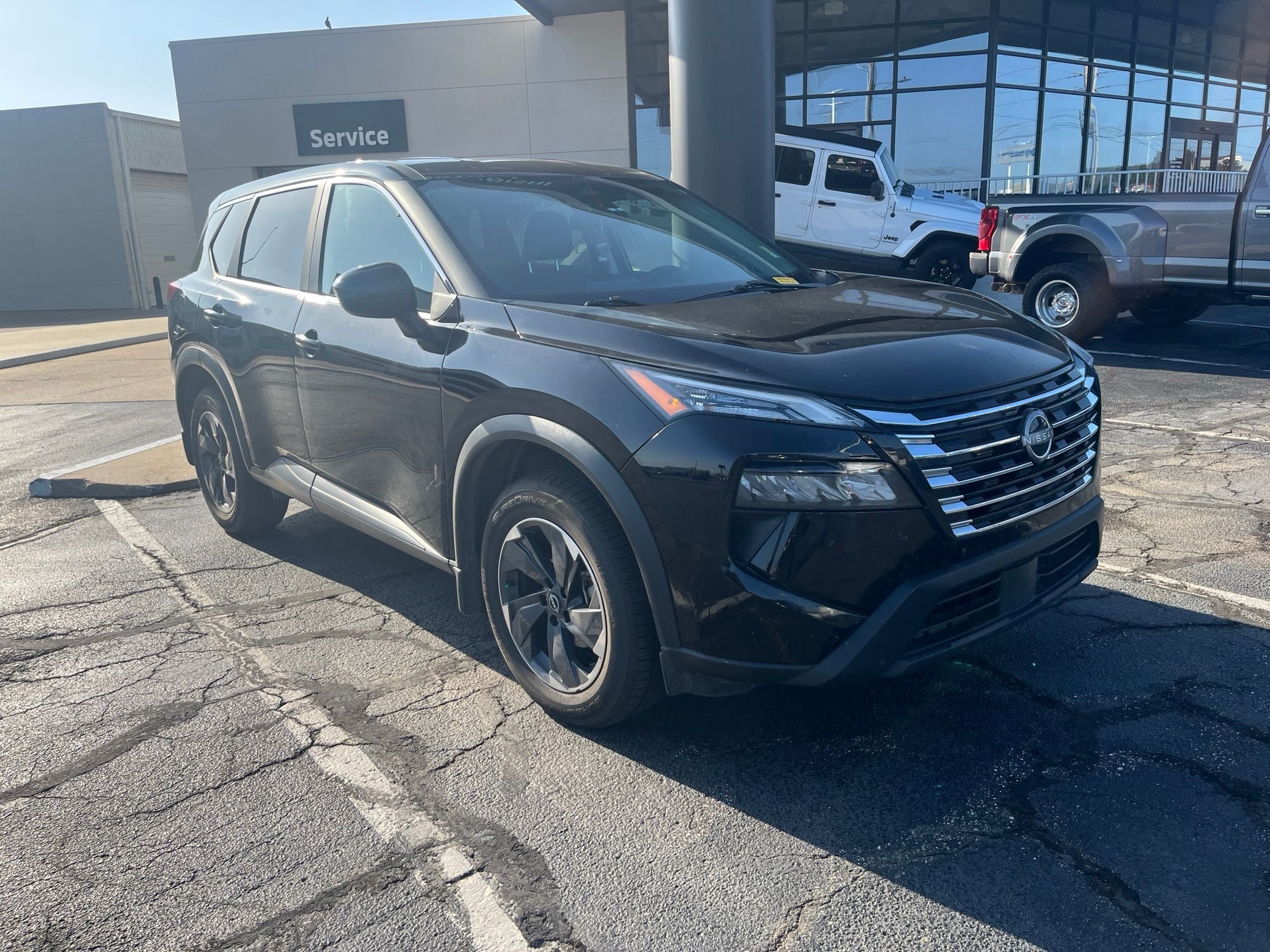 2024 Nissan Rogue SV